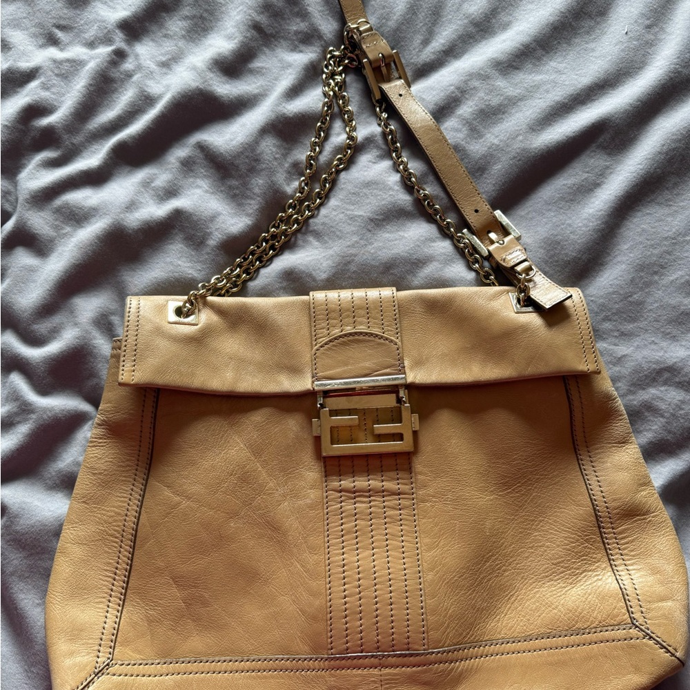 Fendi Tan Leather Shoulder Bag with Chain Strap
